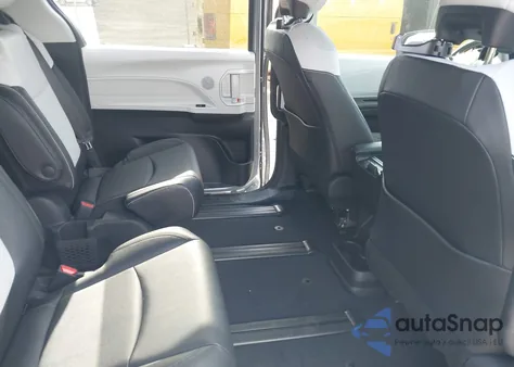 2025 Toyota Sienna Xse z USA, uszkodzony, nr VIN 5TDDRKEC5SS252980